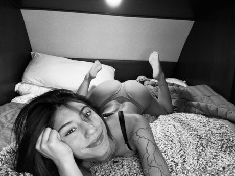 Delia Mandujano トップモデル 写真