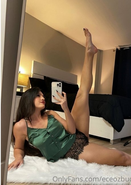 濃厚な熟女オンリーファンズ 美しい裸 写真