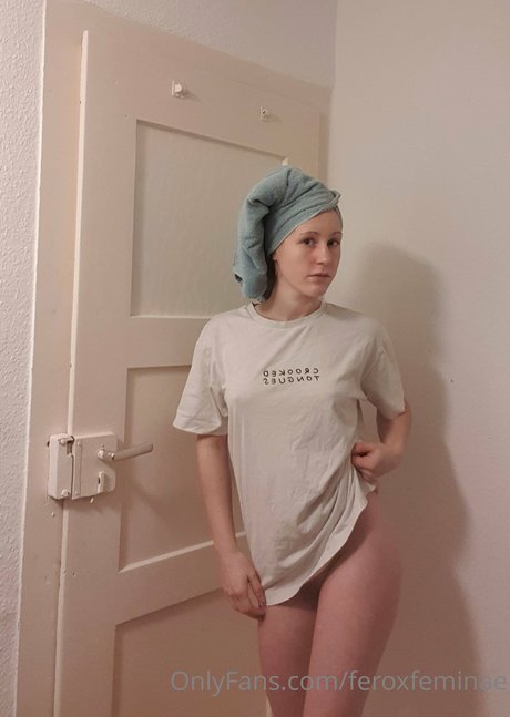 Hannah Klein HDモデル 写真