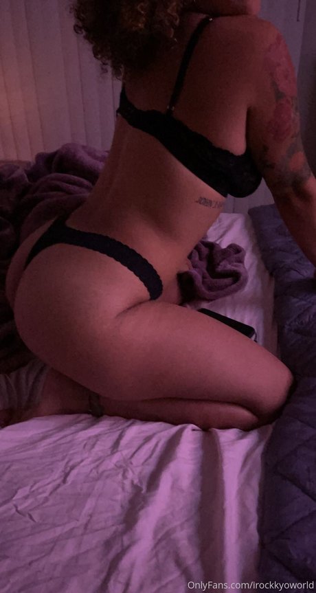 Riarockkxs セクシーモデル 画像