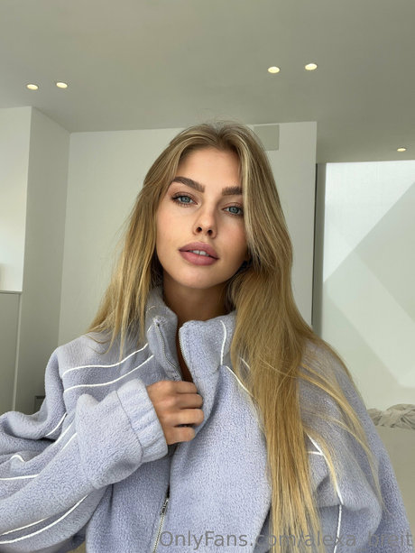 Alexa Breit xxx女優 ギャラリー