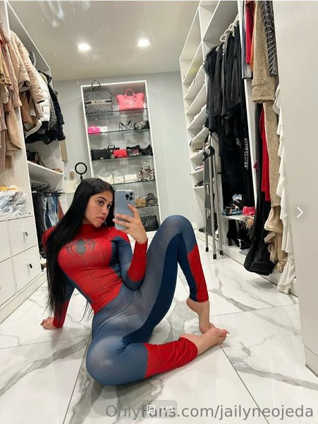 Jailyne Ojeda スター xxx 写真
