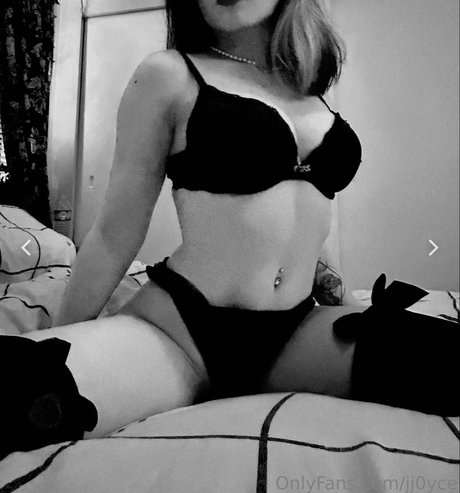 Jxycexo 美しいモデル 画像