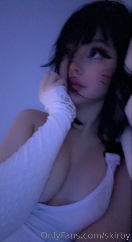 Skirby セクシーモデル 写真