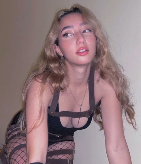 熟女オンリーファン 美しい 写真