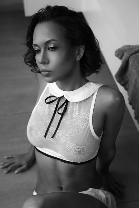 Natasha Roik 完璧なモデル 写真