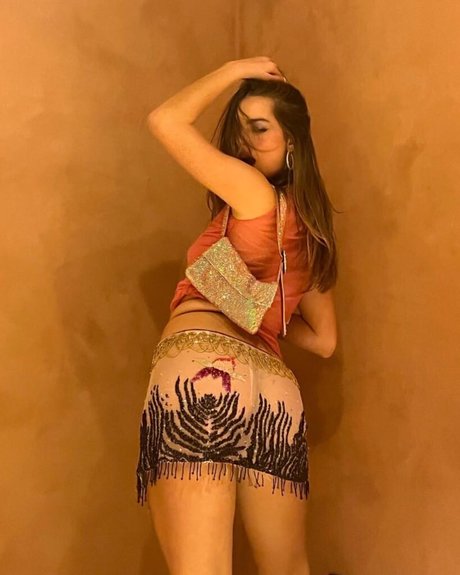 Addison Rae ポルノスター トップ 画像