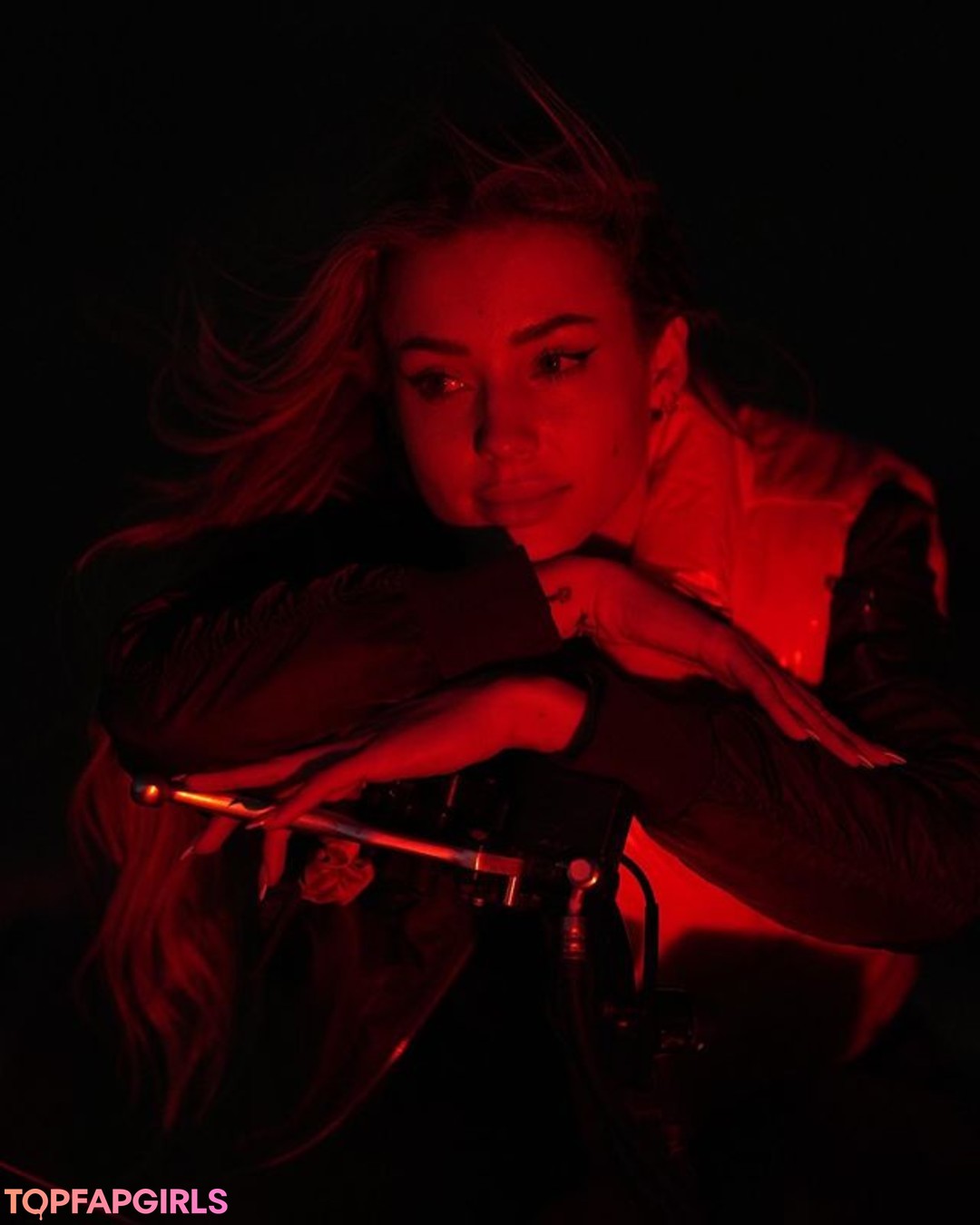 Charly Jordan ポルノスター 可愛い 写真