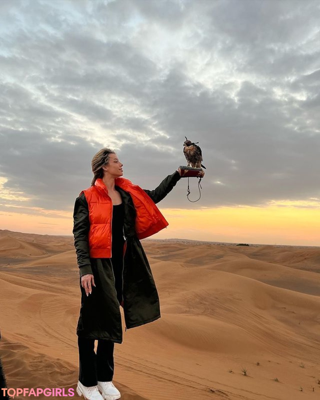 かわいい猫OnlyFans ポルノ ギャラリー