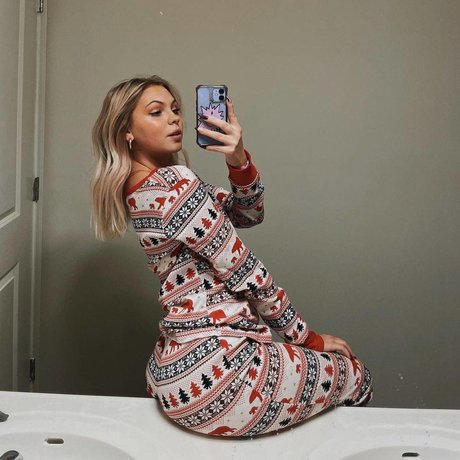 熟女痴女OnlyFans セクシー 写真
