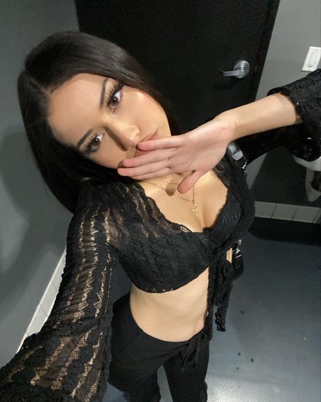 Joyce Galilea 高品質のポルノスター 画像