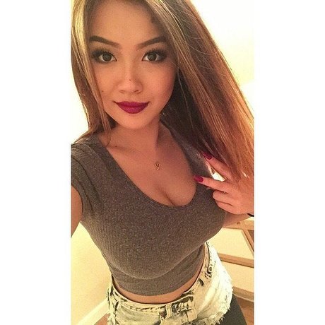 Vicki Li 高品質のスター ギャラリー