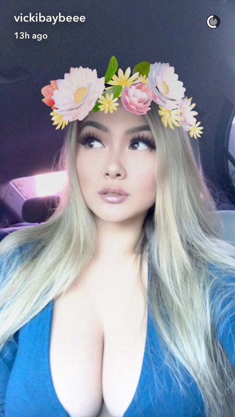 Vicki Li ヌード女優 写真