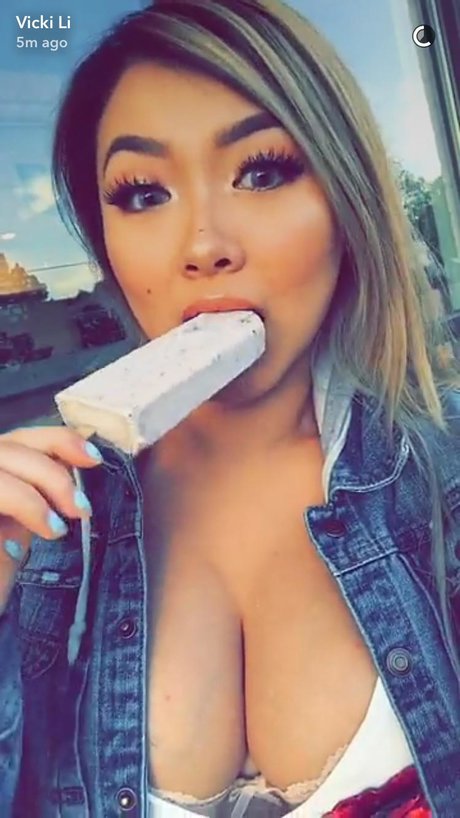 Vicki Li ヌードモデル ギャラリー