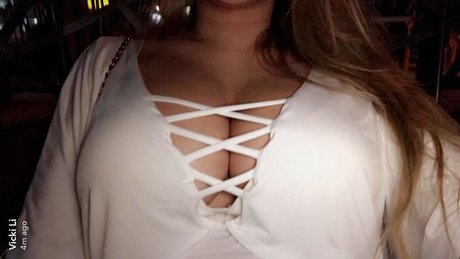 Vicki Li アダルトスター 画像