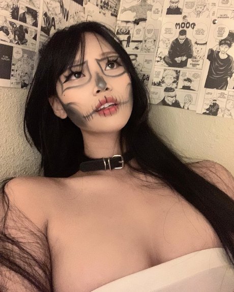 Jilan ヌードのポルノスター 写真
