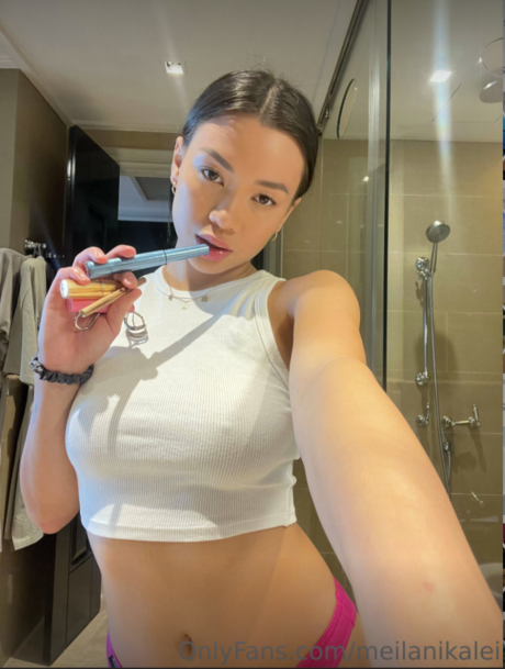 女子高生オンリーファンズ ヌード 画像