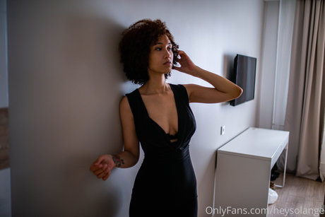 Hey Solange  完璧なスター 写真