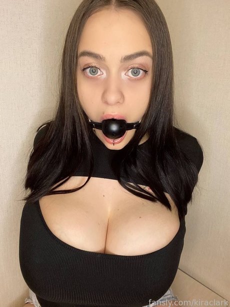Kira Clark HDモデル 画像