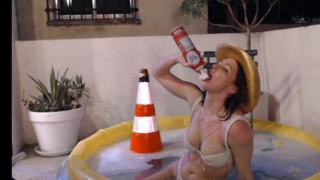 Karina Pennett エロティックなポルノスター 写真