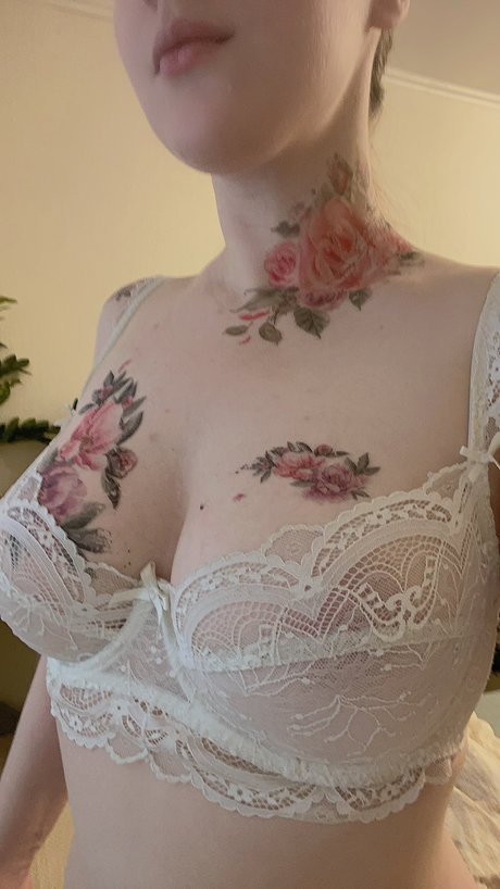 Adamae Dono 高品質スター 写真