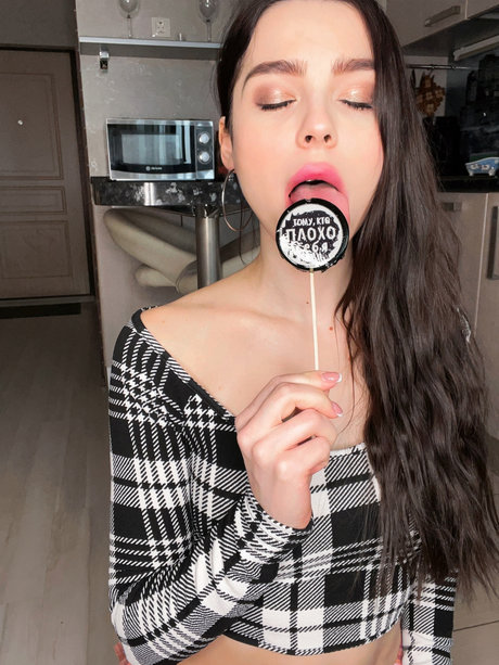 Alena Sergeevna  最高のポルノスター 写真