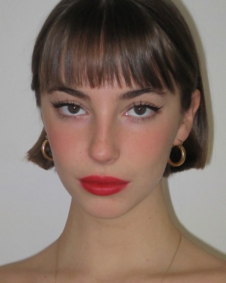 Amelie Manzoli 素敵なモデル 写真