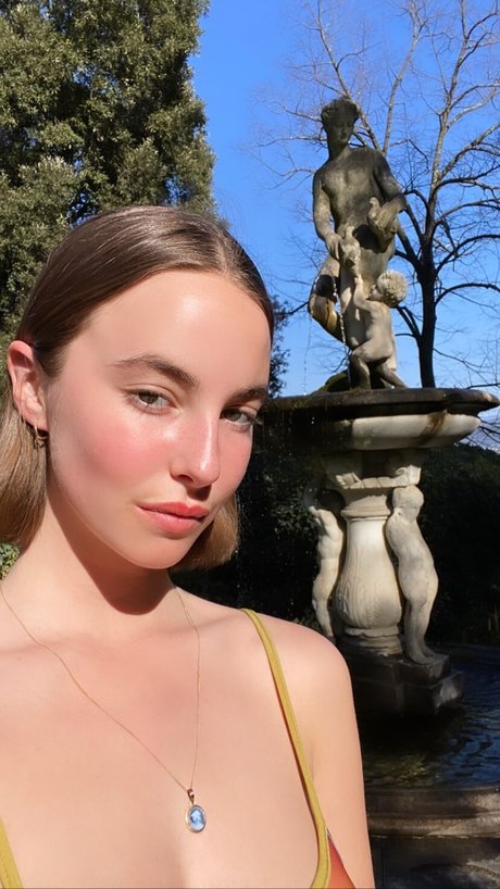 Amelie Manzoli 可愛い女優 写真