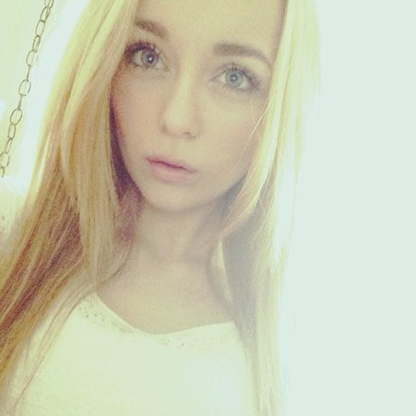 Elyse Summer 高品質のポルノスター 写真