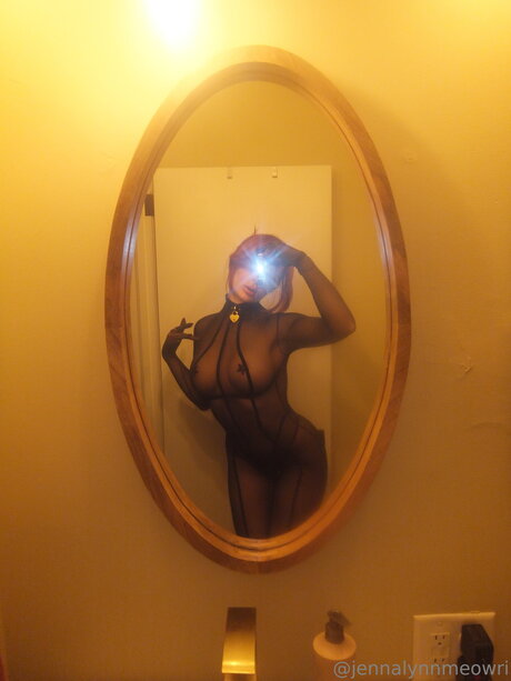 Jennalynnmeowri 無料モデル 写真