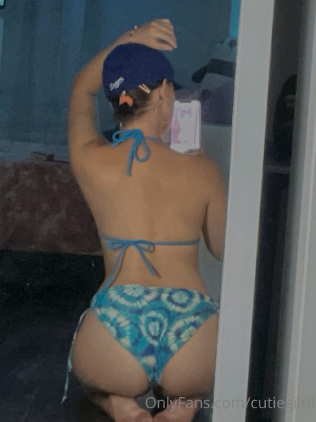 Mariana Castro エロティックなポルノスター 写真