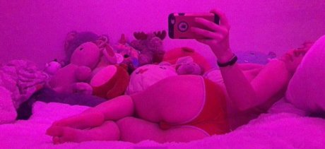 Bella Tha Killa 無料のスター 写真
