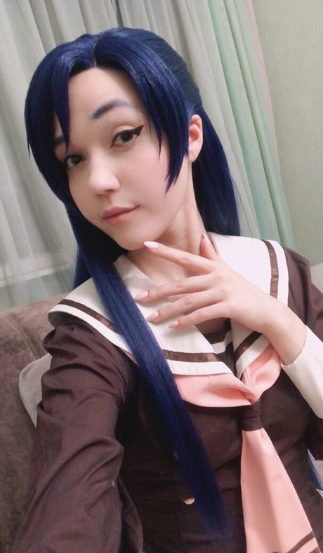 Ariadna Lobe 独占モデル 写真