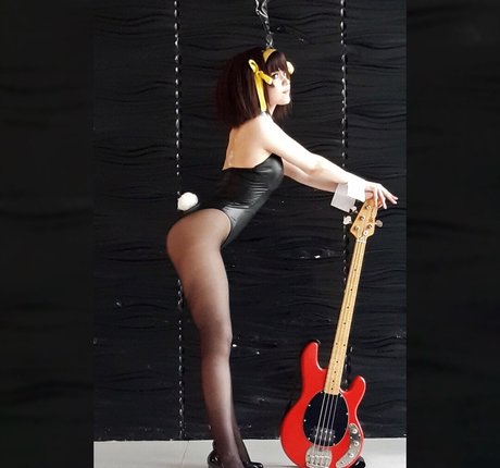 オルタナティブガールズオンリーファンズ トップ 写真