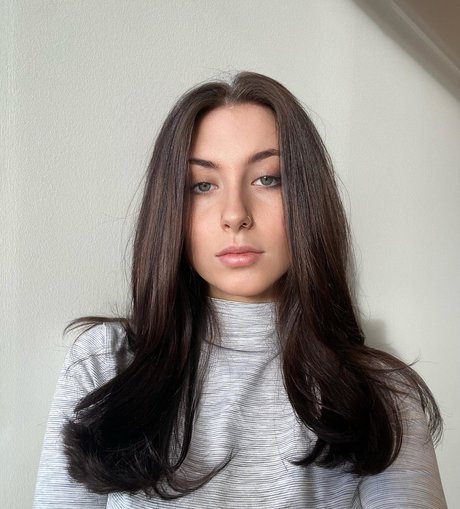 寝取られアマチュアOnlyFans ホット 写真