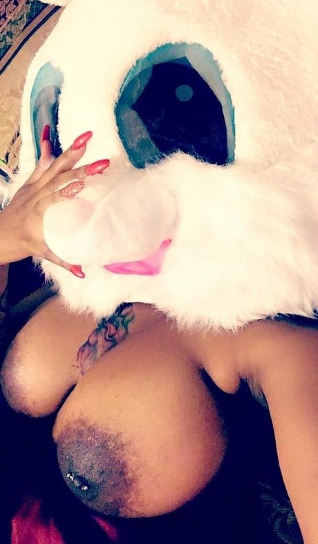 Mikeilaj 美しいモデル 画像