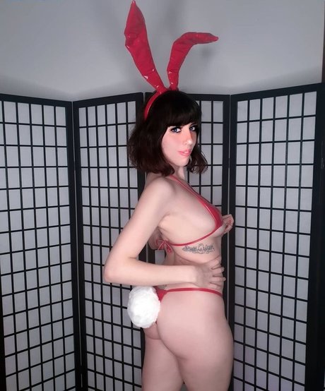 濃厚なソロOnlyFans ヌード 写真
