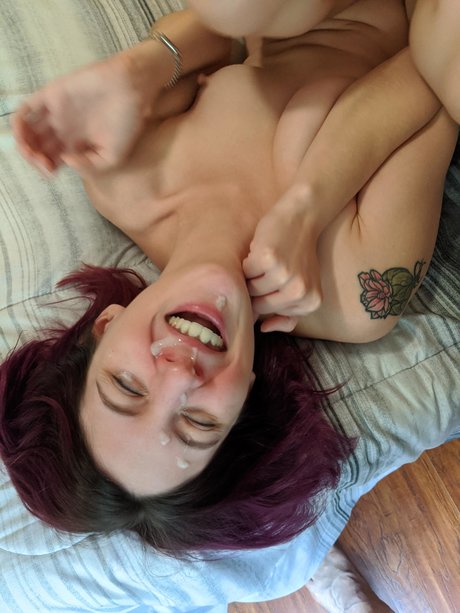 Ginger McKay アート女優 ギャラリー
