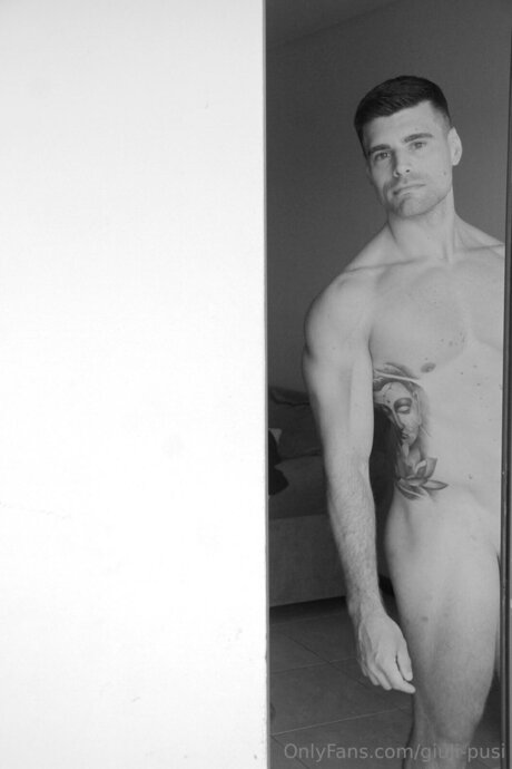 Chulo95 セクシーなスター 写真