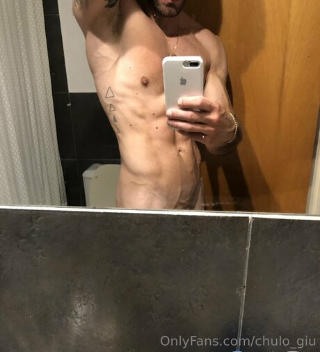 Chulo95 HDポルノスター 写真