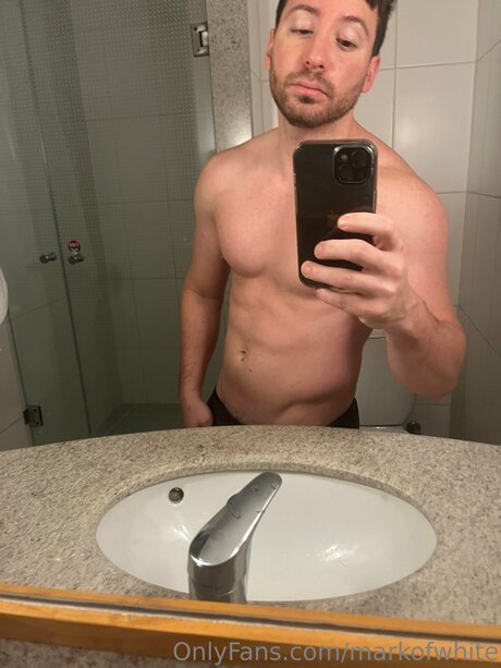 Markofwhite セクシーなポルノスター 写真