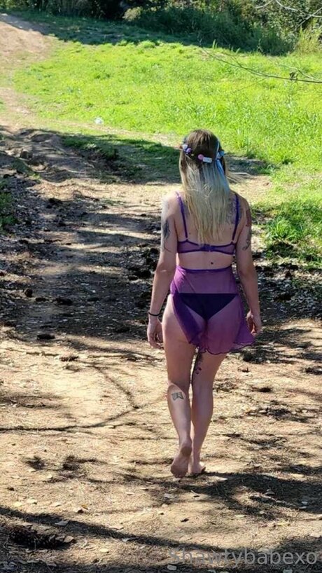 Shawtybabexo ヌードスター 写真