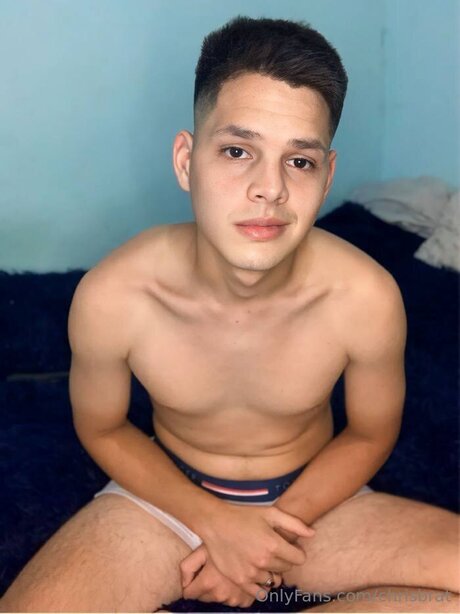 Chrisbrat ポルノモデル 写真