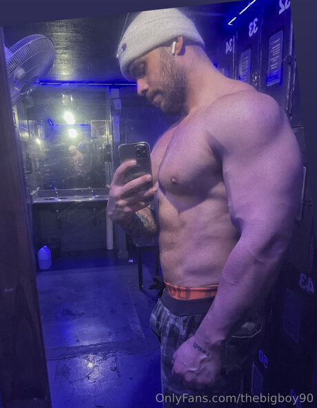 Thebigboy90 スター xxx 画像