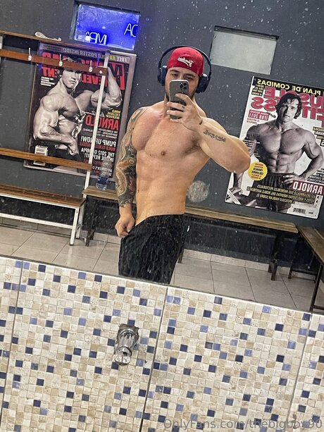Thebigboy90 ヌードモデル 写真