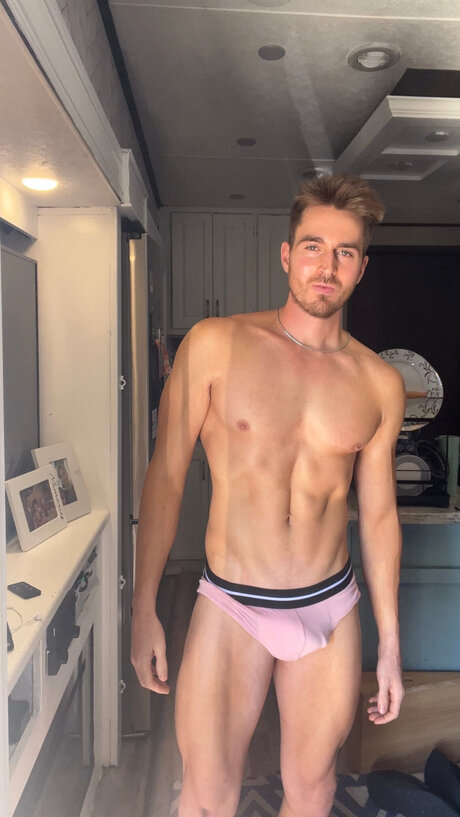Alejandroxxx27 ポルノスター セクシー ギャラリー