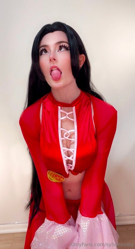 Sylvieeuwu セクシーモデル 画像