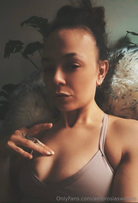 Ambrosiasweetie アダルトモデル 画像