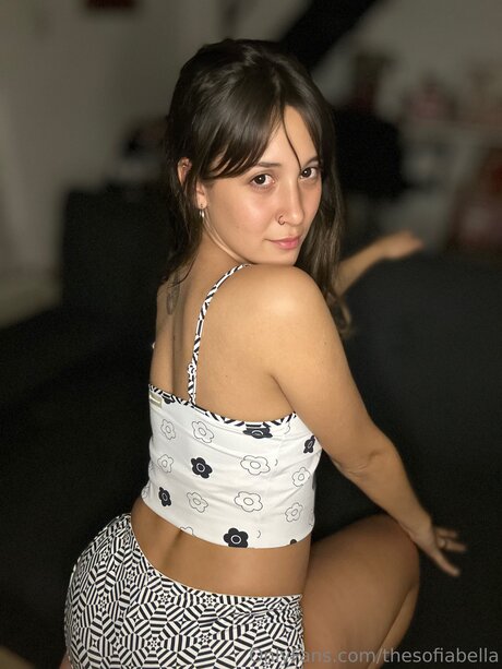 Thesofiabella アートモデル 写真