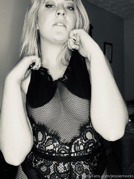Jessiemeeks ポルノスター 可愛い 写真